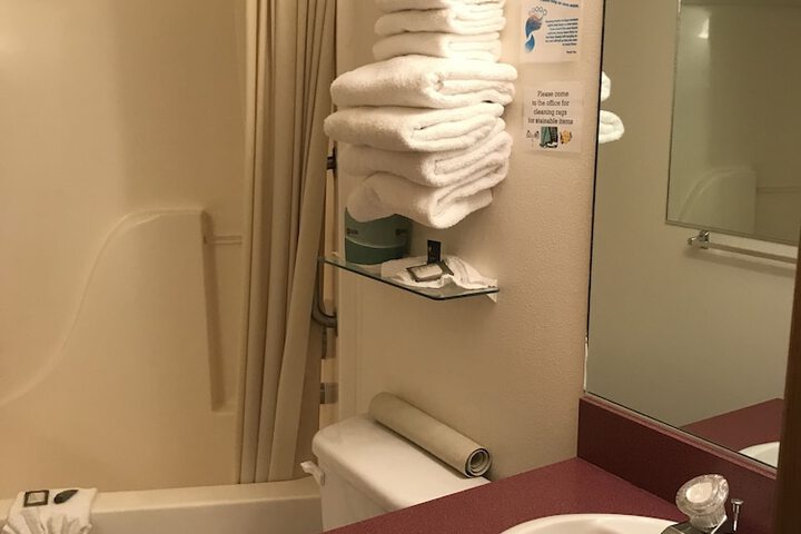 Room 29 of 76