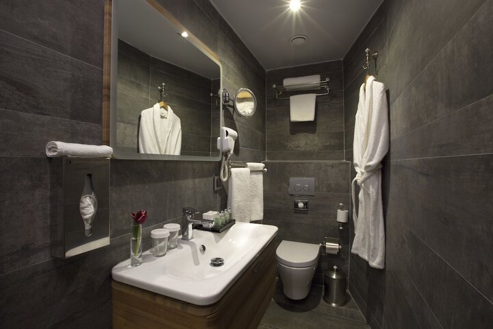 Bath Interior