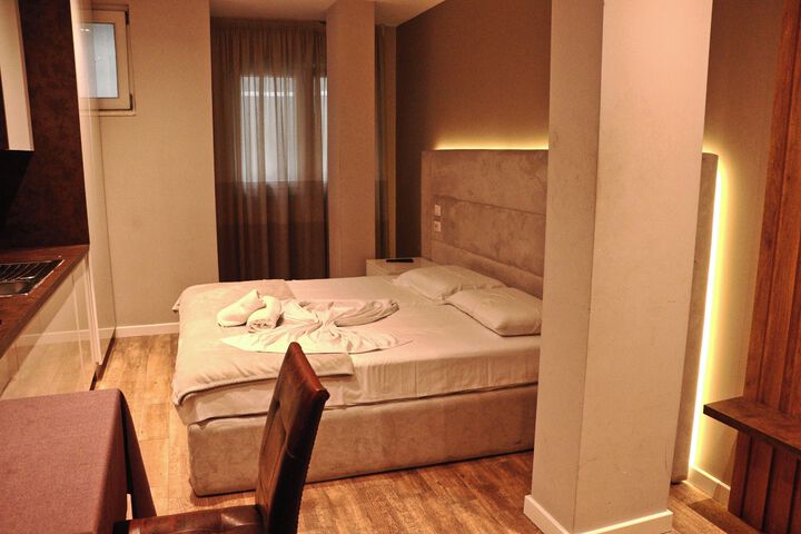 Room 47 of 57
