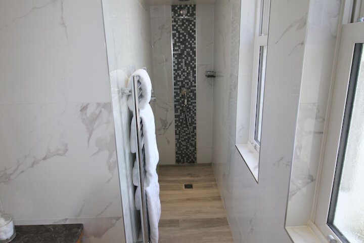Room 47 of 84