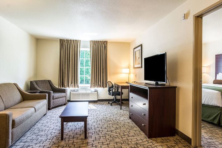Room 26 of 46