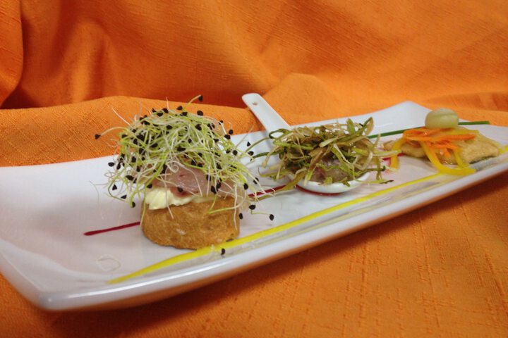 Dining 36 of 70