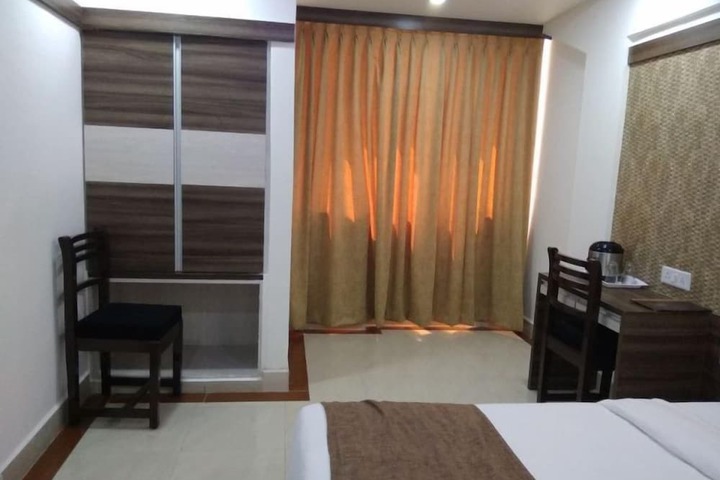 Room 43 of 132