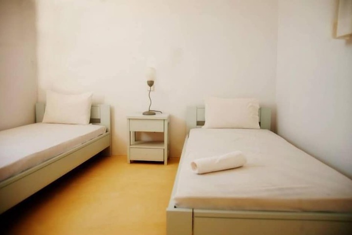 Room 13 of 15