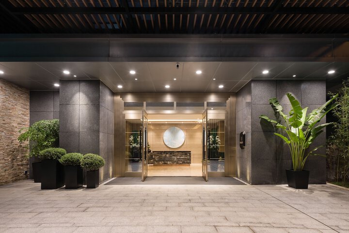 Hotel 3 of 38