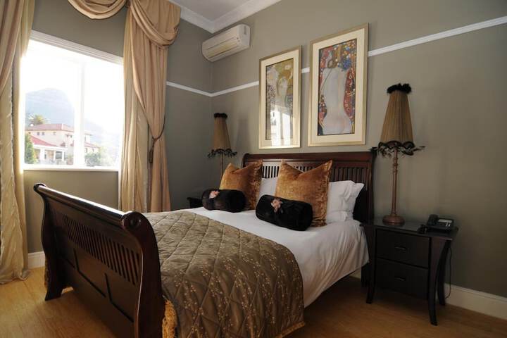 Room 15 of 62