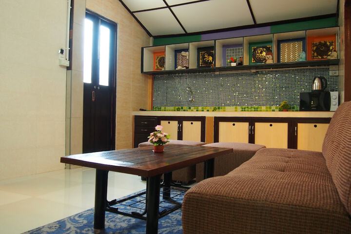 Room 16 of 45