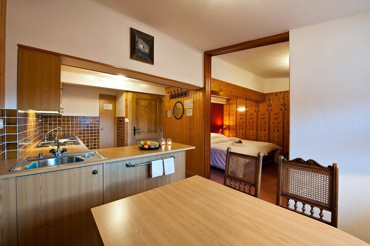 Room 12 of 56