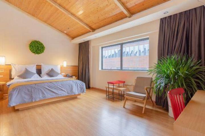 Huamanshi Hotel