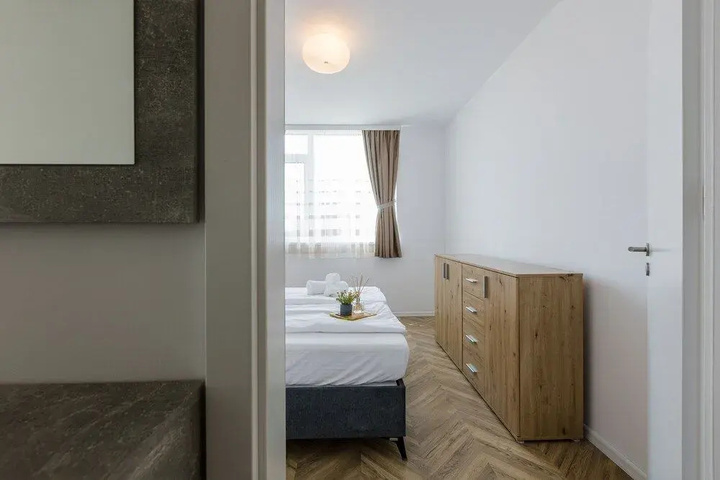 Room 3 of 19