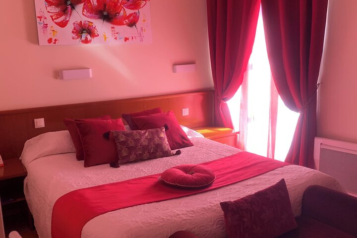 Room 5 of 54