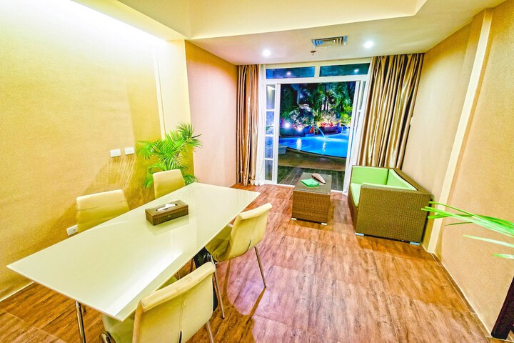 Room 40 of 64