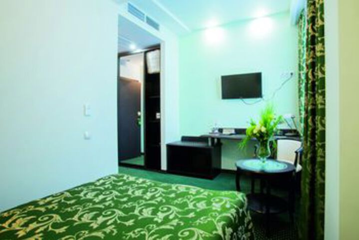 Room 49 of 114