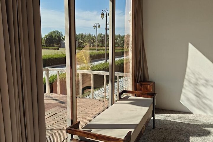 Room 14 of 60