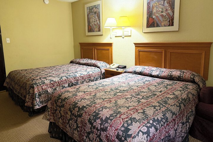 Room 15 of 27