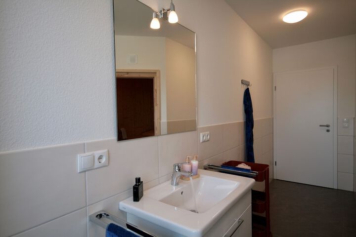Room 12 of 17