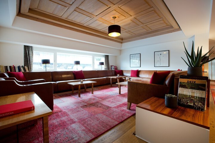Hotel Interior 6 of 63