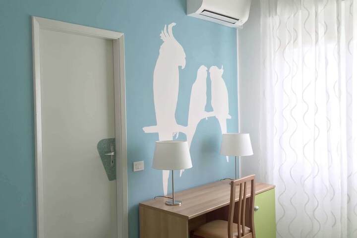 Room 5 of 14