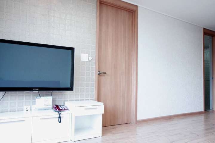 Room 51 of 119