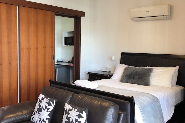 Room 13 of 29
