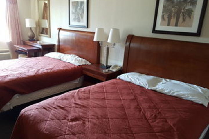 Room 13 of 29