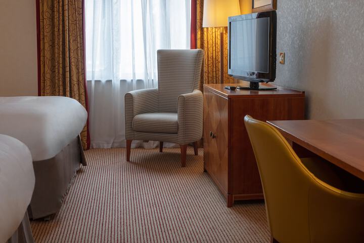 Room 20 of 60