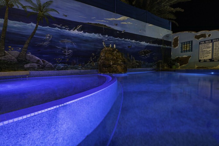 Pool 44 of 85