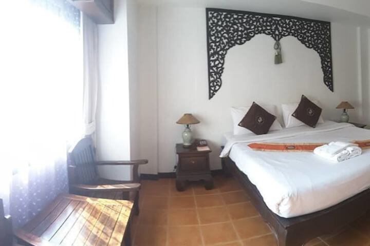 Room 5 of 35