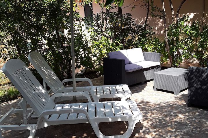 Terrace/Patio 28 of 38