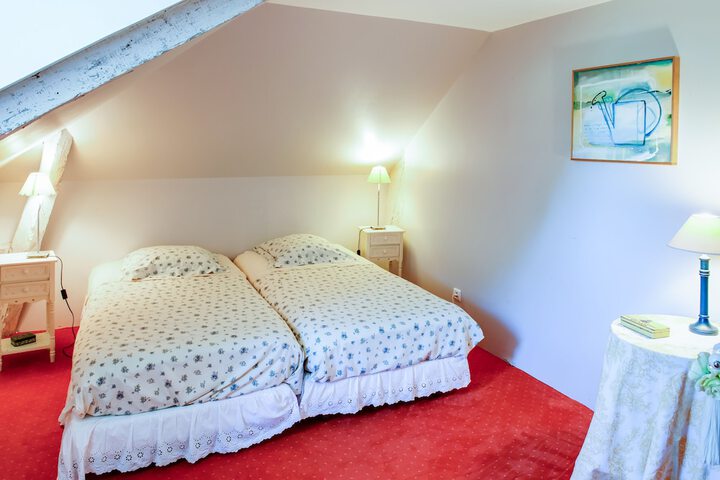 Room 30 of 68