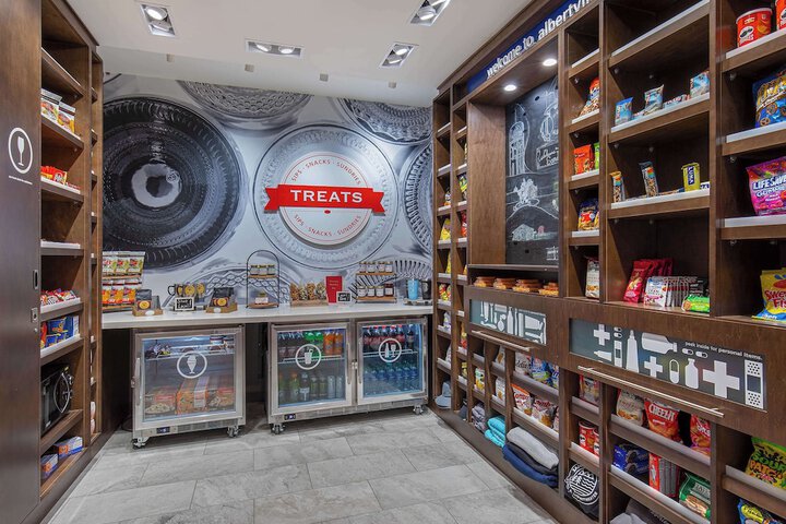 Snack bar