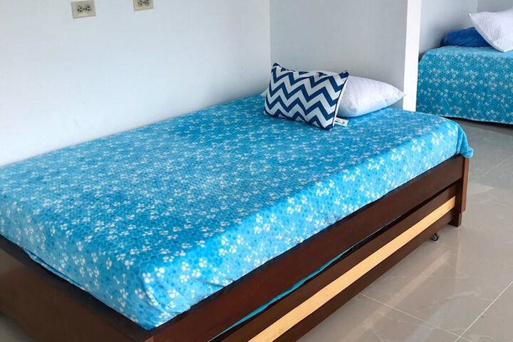 Room 8 of 72