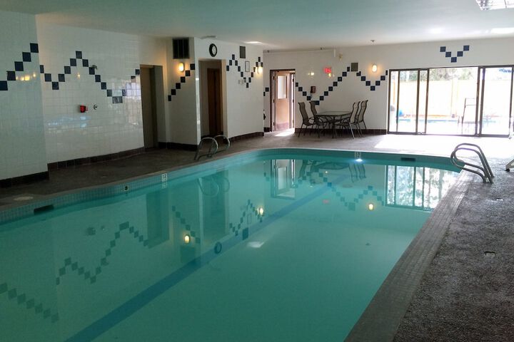 Pool 88 of 102