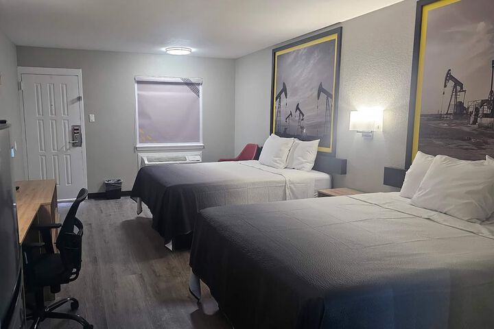 Room 21 of 31