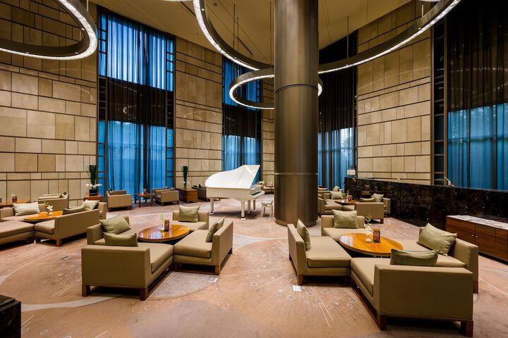 Hotel Lobby