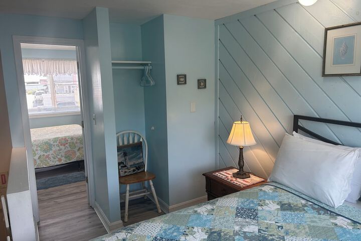 Room 10 of 51