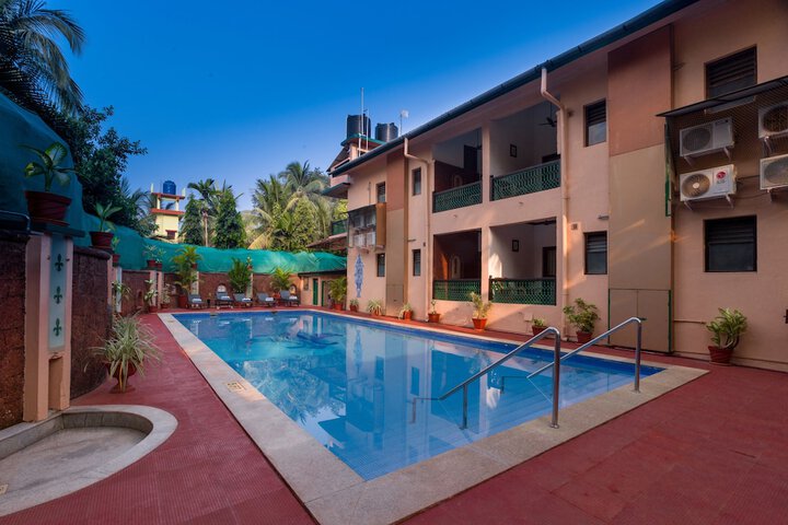 Pool 37 of 67