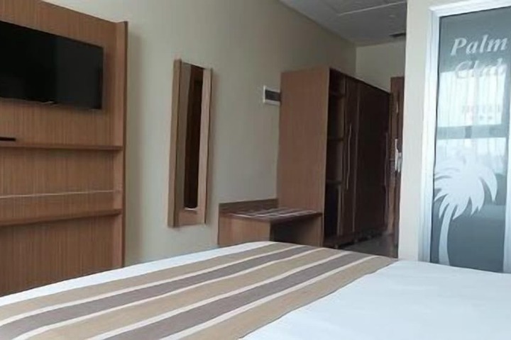Room 12 of 55