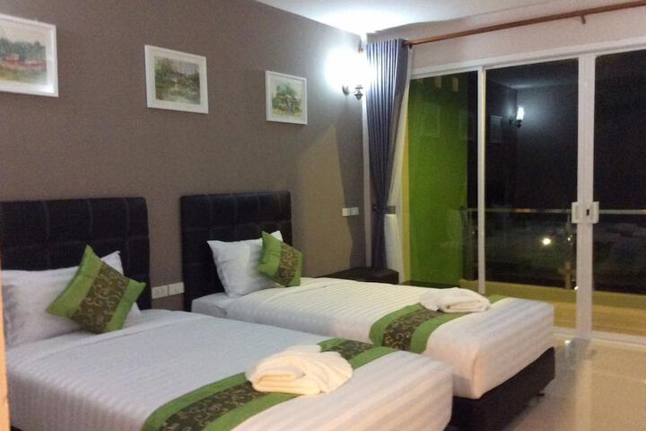 Room 26 of 72