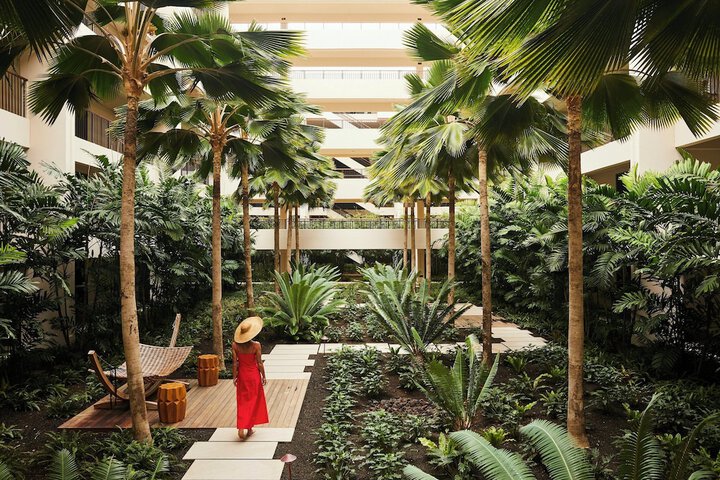 Hotel Exterior 115 of 126