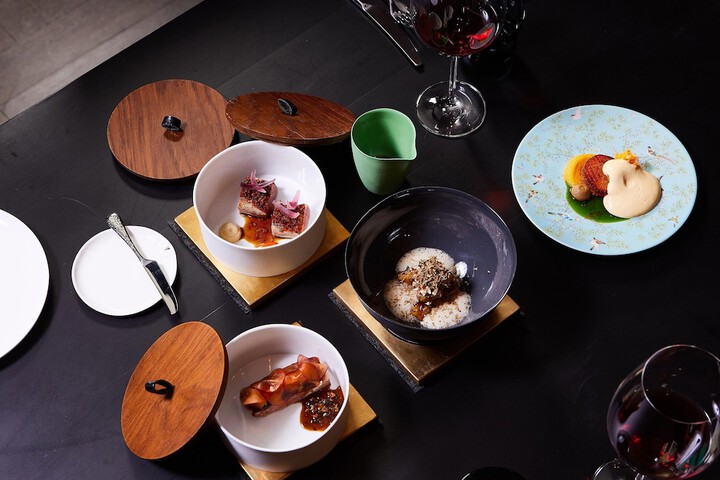 Dining 156 of 234