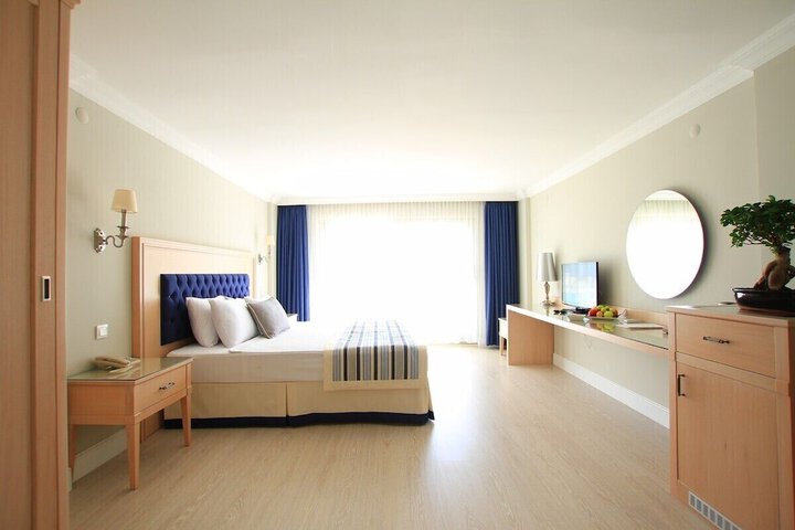 Room 19 of 50