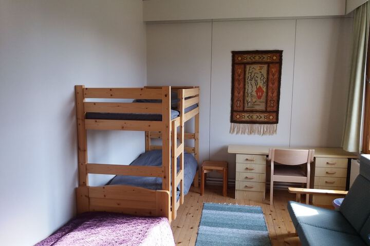 Room 10 of 23