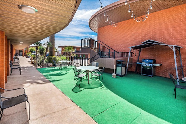 BBQ/picnic area