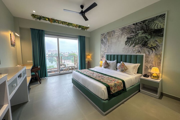 Room 22 of 68