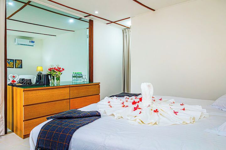 Room 9 of 70