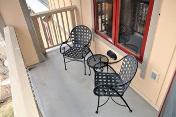 Terrace/Patio 3 of 222