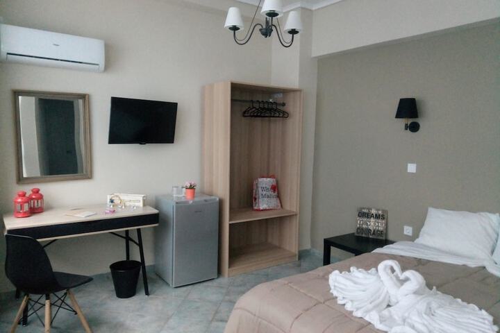 Room 11 of 49