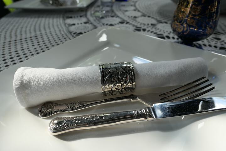 Dining 52 of 90