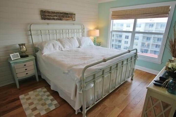 Room 21 of 264